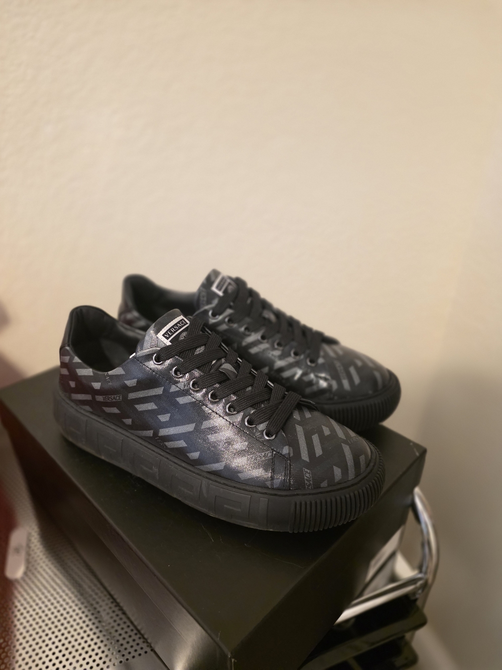 Versace Men’s Low-Top Graphic Leather Sneakers in Black